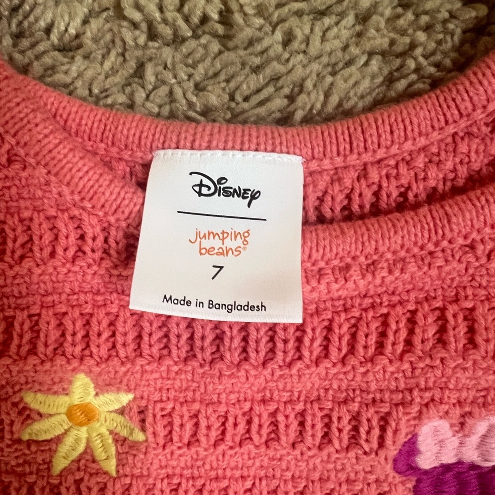 💕 Disney 💕 Kids Pink Crochet Top and Short set with Floral Design. Size 7 - Picture 4 of 4